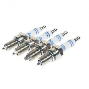Свеча зажигания мото KAWASAKI SUZUKI YAMAHA HONDA (4шт.) MEGAPOWER 37031112 MEGA POWER