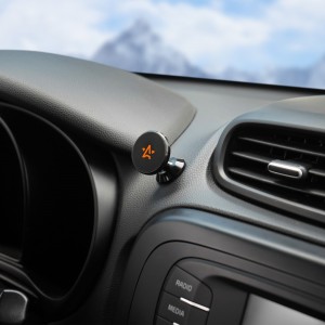 Держатель телефона универсальный магнитный AIRLINE AMS-U-23 AIRLINE