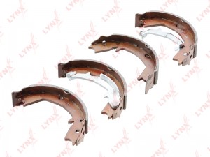 Колодки тормозные барабанные стояночного тормоза задние BS-3604 LYNXAUTO