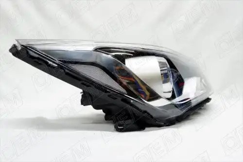 Фара правая Hyundai Solaris 1 2014-2017, линзованная, с корректором OEM0120FR OEMPARTS