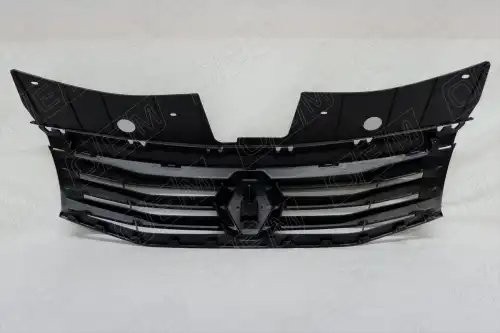 Решетка радиатора Renault Sandero 1 (2009-2014) OEM3082 OEMPARTS