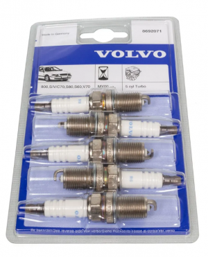 Свеча зажигания VOLVO 850,C70,S40,S60,S80,V40,V70 комплект (5шт.) OE 8692071 VOLVO