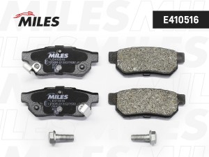 Колодки тормозные задние (Смесь Low-Metallic) HONDA ACCORD 85-89/CIVIC 87-01 (TR E410516 MILES