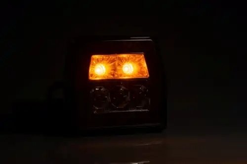 фонарь задний! LED 3-функциональный, 99,5х93 с проводом 1м\ Universal FT121LED FRISTOM