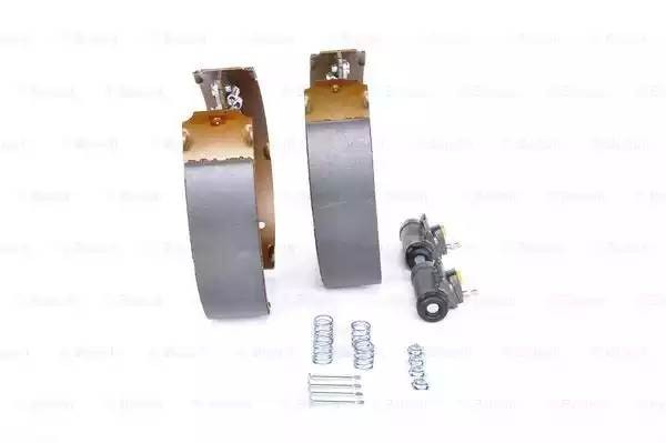 Колодки тормозные PEUGEOT Expert (96-) задние барабанные (4шт.) комплект (цилинд 0 204 114 112 BOSCH