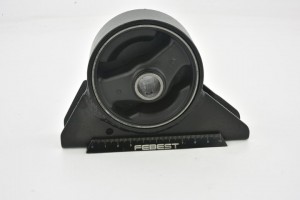 подушка ДВС передняя!\ Mitsubishi Chariot/Grandis/Space Runner 91-00 MM-N38FR FEBEST