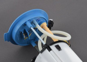 Насос топливный AUDI A3 (09-13) электрический OE 1K0 919 051 DE VAG