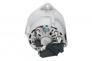 Генератор MERCEDES Actros,Atego,Axor (28V,80A) шкив 9 ручьев DT 4.62885 DIESEL TECHNIC