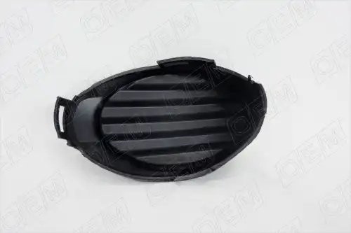 Заглушка противотуманной фары левая Ford Focus 3 2011-2015, текстурная OEM1326L OEMPARTS