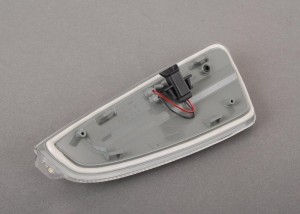 W204 (2007>) правый A2048200821 MERCEDES BENZ