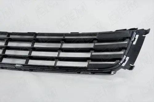 Решетка в бампер нижняя Volkswagen Polo sedan 5 2010-2015, под хромированную нак OEM3632 OEMPARTS