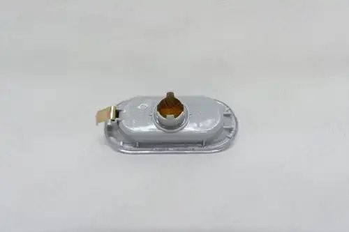 Повторитель в крыло Volkswagen Polo sedan 5 (2010-2020) OEM0024PTFPL OEMPARTS
