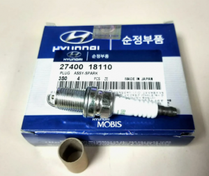 Свеча зажигания HYUNDAI Rio1/2,Shuma,Sportage OE 2740018110 HYUNDAI KIA