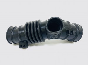 Патрубок воздушного фильтра U0423019 U0423019 UKORAUTO