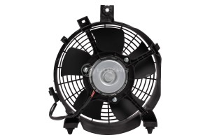 Вентилятор конд. с кожухом для а/м Mitsubishi L200 (08-)/Pajero Sport (08-) 2.5D LFAC1148 LUZAR