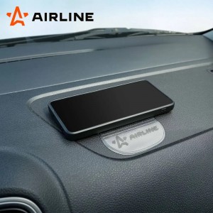 Коврик на панель приборов противоскользящий (92х145 мм) "AIRLINE" (прозрачный) ASM-T-02 AIRLINE