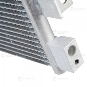 Радиатор кондиц. для а/м Haval M6 (21-) (LRAC 3046) LRAC 3046 LUZAR