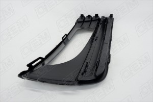 ОКАНТОВКА ПРОТИВОТУМАННОЙ ФАРЫ ЛЕВАЯ VOLKSWAGEN OEM1437L OEMPARTS