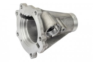 MBLMR165657 Крышка корпуса раздаточной коробки L200 95-05 MBLMR165657 SAILING