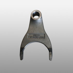 Вилка блокировки межосевого дифференциала DZ90149320041 SHAFT