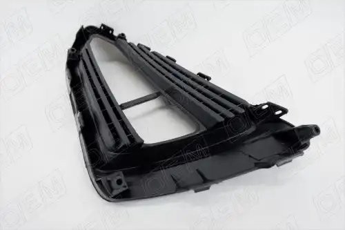 Окантовка противотуманной фары левая Hyundai Solaris 2 2017-2020, ДХО OEM1367L OEMPARTS