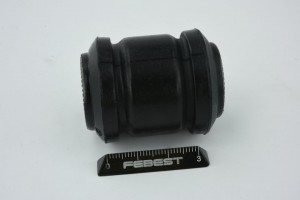 Сайлентблок задней поперечной тяги TAB-323 FEBEST