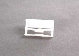 Скоба BMW 3 (05-10) крепления накладки порога OE 51718184574 BMW