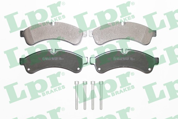 Комплект тормозных колодок 05P1461 05P1461 LPR