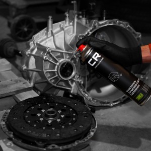 ОЧИСТИТЕЛЬ CR ТОРМОЗОВ И ДЕТАЛЕЙ СЦЕПЛЕНИЯ/АЭРО/ 800ML S7520128 CARVILLE RACING
