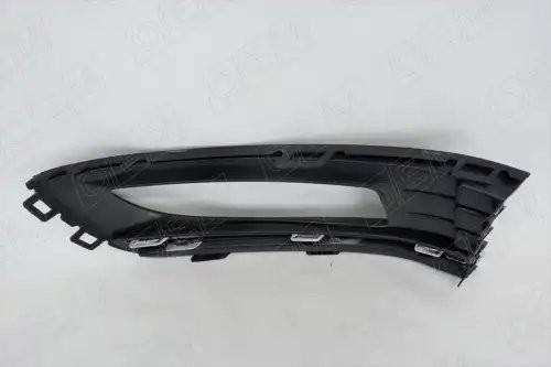 Окантовка противотуманной фары левая Volkswagen Polo sedan 5 2015-2020, под хром OEM1302L OEMPARTS