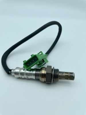 Датчик кислородный Citroen C4 (04-)/Peugeot 206 (98)/307 (00-) 1.4i/1.6i до кат. MAG0020L MAGTECHNIC