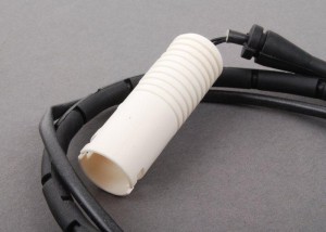 Датчик износа тормозных колодок BMW 7 (E65,E66) передний OE 34 35 6 778 037 BMW