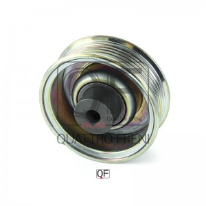 ролик обводной!\ Toyota Avensis 1.6/1.8 03/Auris 1.4 07> QF00100195 QUATTRO FRENI