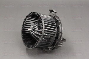 RENAULT DUSTER 2012> 402147 TERMAL