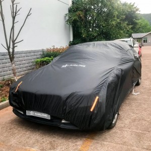 Тент для укрытия автомобиля (520х192х120 см) "AIRLINE" (молния для двери, универ ADCT006 AIRLINE