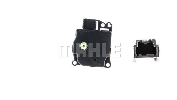 Радиатор кондиционера AC 673 000S MAHLE KNECHT