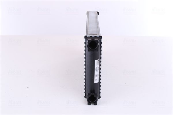 радиатор отопителя ! пластик/алюминий 370x175x42\ DAF 65CF/75CF/85CF/CF85/XF105/ 71302 NISSENS