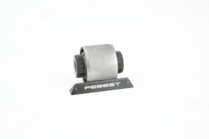 Сайлентблок задн тяги MITSUBISHI LANCER CS MAB-120 MAB-120 FEBEST