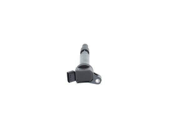 катушка зажигания!\ Toyota Camry, Land Cruiser, Lexus IS/GS/LS/RX 2.0-5.0i 05> 0986AG0501 BOSCH