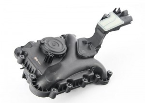 Клапан AUDI Q5 вентиляции картера OE 06E 103 547 P VAG