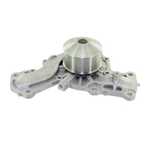 помпа!\ Mitsubishi Pajero 3.0-3.5i/3.0-3.2D 94> VKPC95879 SKF