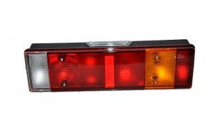 Фонарь задний IVECO левый (467х132мм) IVECO-разъем сзади TANGDE TD0259008L TANG DE