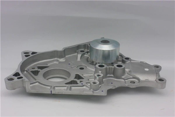 Насос водяной TOYOTA Avensis,Camry,Carina,Celica,Picnic GMB GWT-123A GMB