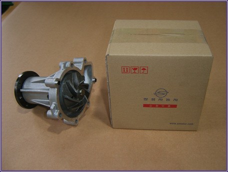 Насос водяной SSANGYONG Actyon (06-),Kyron (05-),Actyon Sports (06-),Rexton (03- 6642000520 SSANG YONG