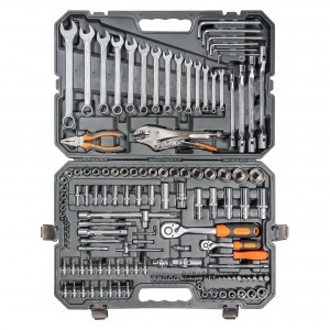 Набор инструментов универсальный 137 предметов, пласт.кейс (AT-137-10) AT-137-10 AIRLINE