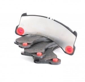 Колодки тормозные VW Touareg (10-) PORSCHE Cayenne (07-),Panamera (10-) передние P65033 BREMBO