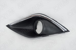 Окантовка противотуманной фары левая Mitsubishi Outlander 3 2015-2019 OEM1440L OEMPARTS