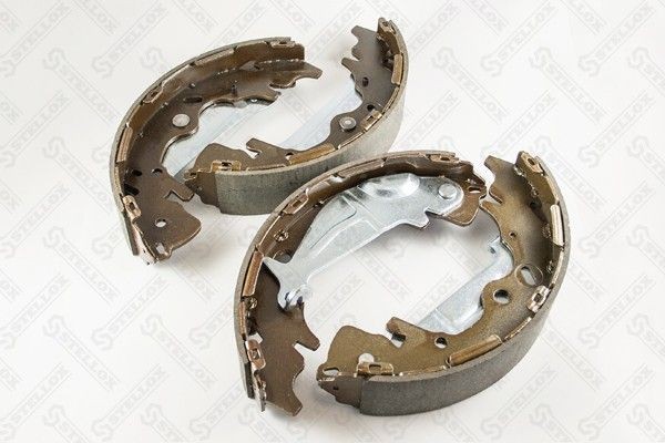 колодки барабанные з.!\ Hyundai H1/ Grand Starex 2.4/2.5/2.5CRDi 07> 000-462-SX STELLOX