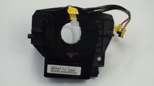 контакт.кольцо подушки без-ти!шлейф\Jeep Grand Cherokee/Wrangler/Compass,Dodge C QF00E00136 QUATTRO FRENI