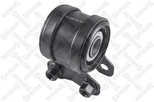 сайлентблок рычага зад.с кроншт.!\ Ford Focus C-MAX 1.4-2.0/1.6-2.0TDCI 03> 87-05718-SX STELLOX
